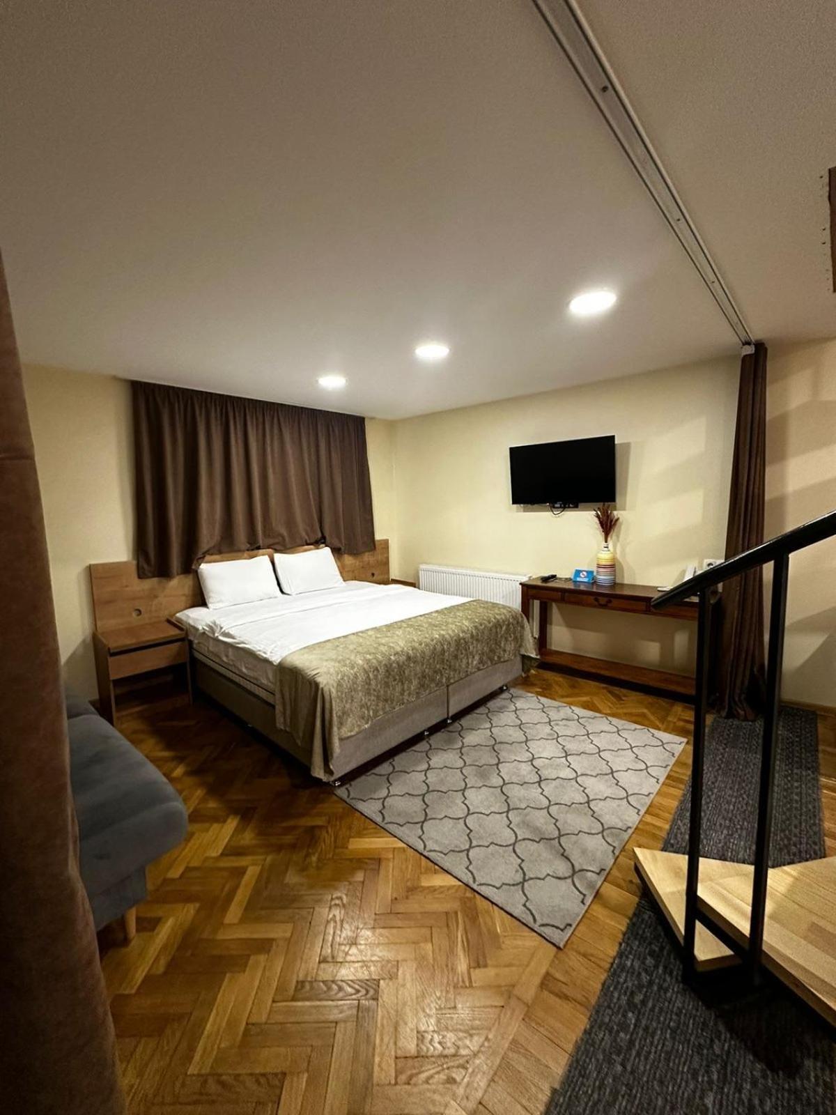 Hotel Banovani Tbilisi Exterior foto