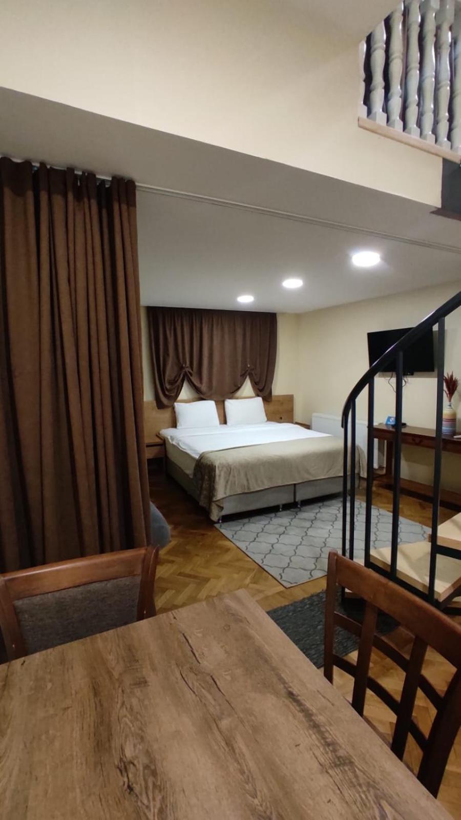 Hotel Banovani Tbilisi Exterior foto